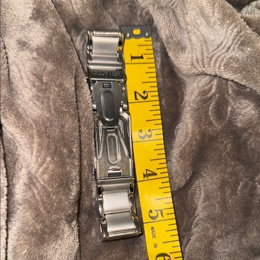 Vellaccio Silver Black Rectangular Watch - Picture 7 of 7